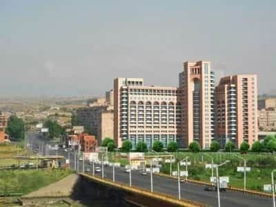 5 room apartment, Sasna Tsrer St, Davtashen (Yerevan)