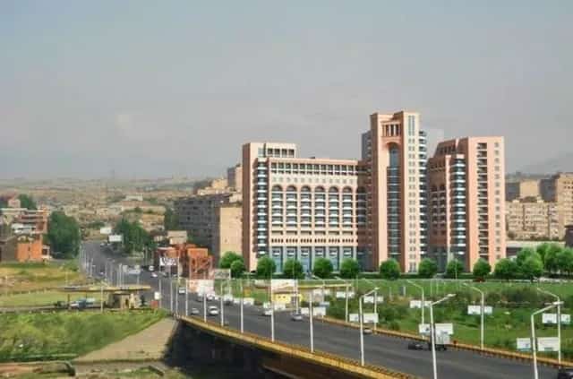 5 комнатная квартира, Сасна Црер ул., Давиташен (Ереван)