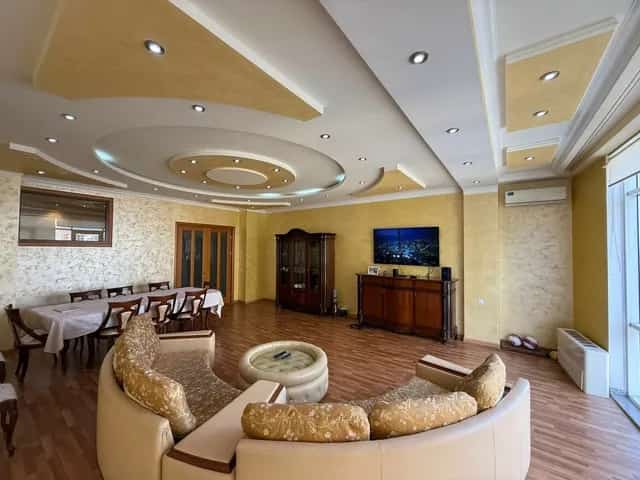 4 Սենյականոց բնակարան, Արամի փող, Կենտրոն (Երևան)