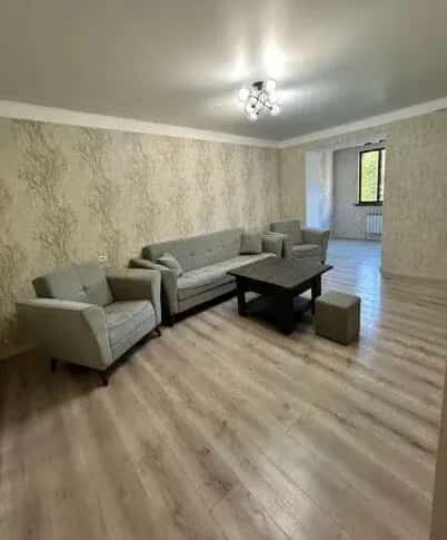 3 Սենյականոց բնակարան, Մամիկոնյանց փող, Արաբկիր (Երևան)