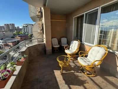 4 room apartment, Antarayin St, Center (Yerevan)