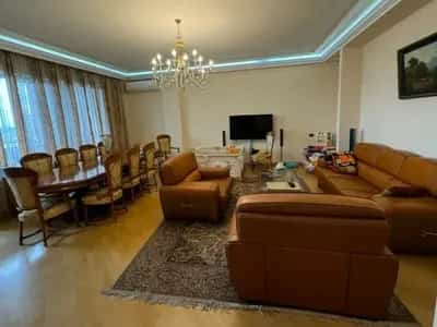 4 Սենյականոց բնակարան, Անտառային փող, Կենտրոն (Երևան)