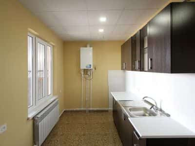 3 Bedroom Apartment Listing view 5