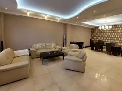 6 Սենյականոց բնակարան, Հանրապետության փող, Կենտրոն (Երևան) view 2