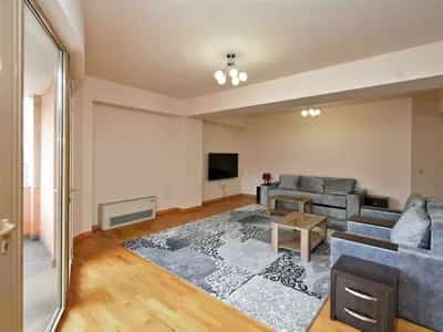 4 Սենյականոց բնակարան, Լեոի փող, Կենտրոն (Երևան) view 2