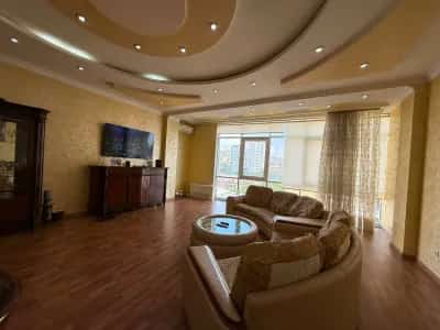 4 Սենյականոց բնակարան, Արամի փող, Կենտրոն (Երևան) view 2