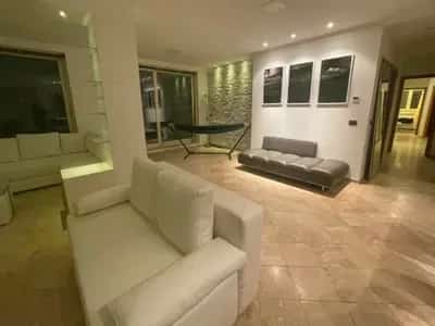 6 Սենյականոց բնակարան, Իտալիայի փողոց, Կենտրոն (Երևան) view 2