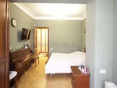 3 комнатная квартира, Вардананц ул, Центр (Ереван) view 3