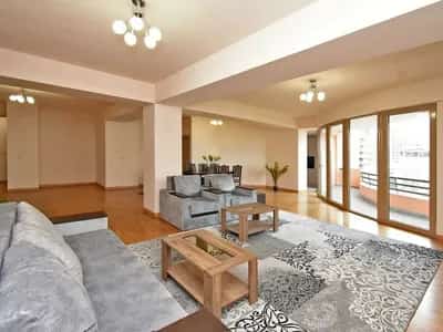 4 Սենյականոց բնակարան, Լեոի փող, Կենտրոն (Երևան) view 5