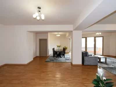 4 Սենյականոց բնակարան, Լեոի փող, Կենտրոն (Երևան) view 6