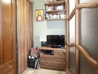 3 комнатная квартира, Вардананц ул, Центр (Ереван) view 10