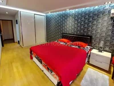 6 Սենյականոց բնակարան, Հանրապետության փող, Կենտրոն (Երևան) view 10