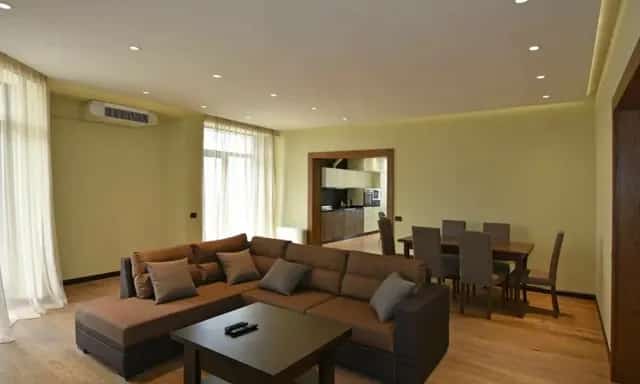 4 Սենյականոց բնակարան, Բաղրամյան պող(Կենտրոն), Կենտրոն (Երևան)