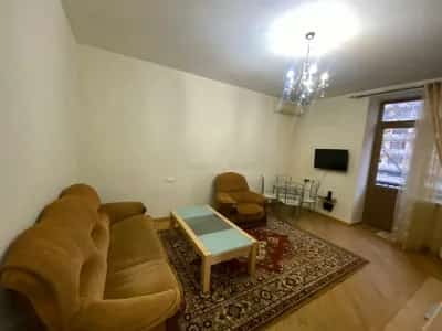 2 Սենյականոց բնակարան, Սայաթ-Նովայի պող, Կենտրոն (Երևան) view 1