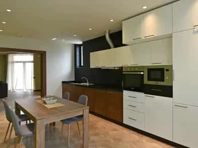 4 Սենյականոց բնակարան, Բաղրամյան պող(Կենտրոն), Կենտրոն (Երևան) view 4