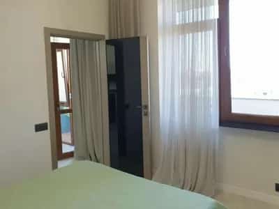 3 Սենյականոց բնակարան, Միկոյան փող, Դավթաշեն (Երևան) view 5