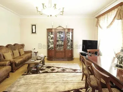 3 Սենյականոց բնակարան, Վարդանանց փող, Կենտրոն (Երևան) view 1