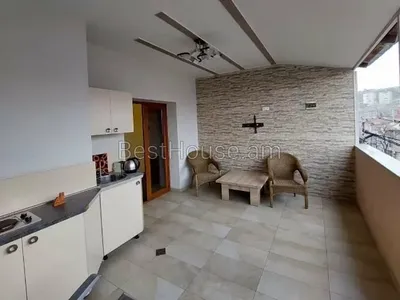6 Սենյականոց բնակարան, Հանրապետության փող, Կենտրոն (Երևան) view 5